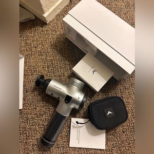 Hypervolt Hyperice massage gun